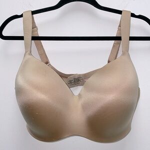 Soma 40D Enhancing Shape Wireless Nude smooth bra, 3 hook, padded straps, EUC.
